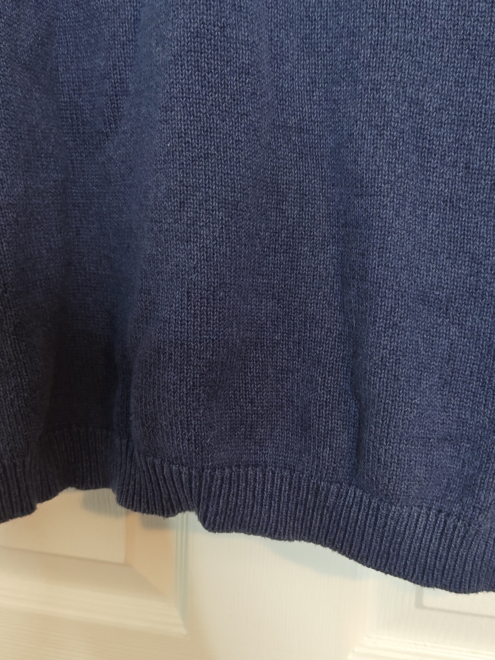 Embroidered Floral Crew Neck Navy Blue Knit Sweater Size M/L - Picture 6 of 7